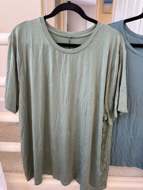knix Sage Green Short Sleeve Tee